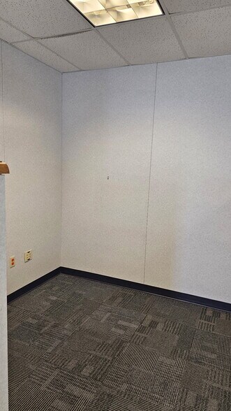More Photos Of 19 Mcquiston Dr, Mercer Coworking Space