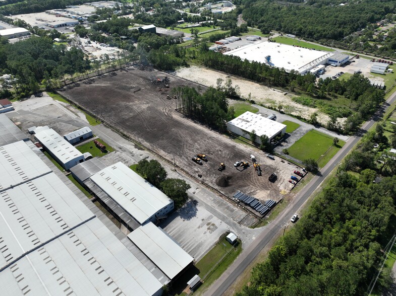 Primary Photo Of 11705 Industry Dr, Jacksonville Land For Lease