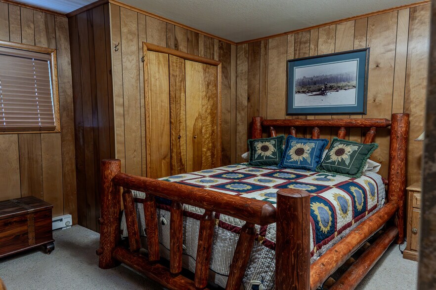 More Photos Of 3702 Squaw Beach Rd, Big Bay Specialty For Sale
