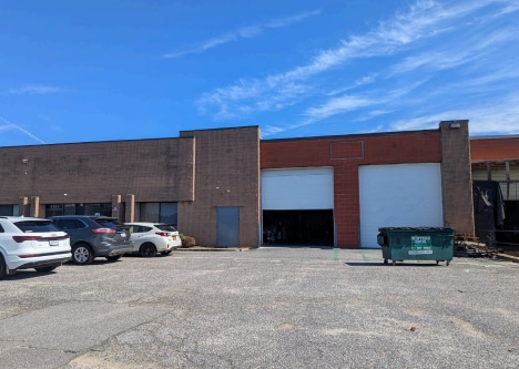 More Photos Of 855 Conklin St, Farmingdale Warehouse For Lease