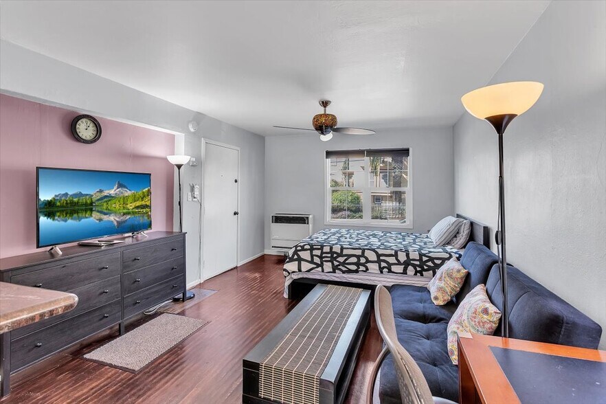 More Photos Of 3300 Harrison St, Oakland Apartments For Sale