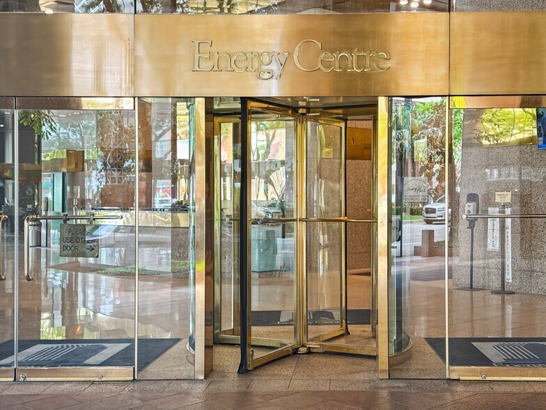 More Photos Of 1100 Poydras St, New Orleans Coworking Space