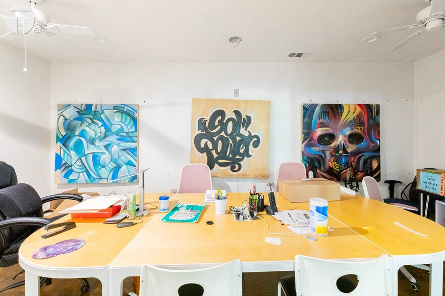 More Photos Of 2572 21st St, Sacramento General Retail For Sale