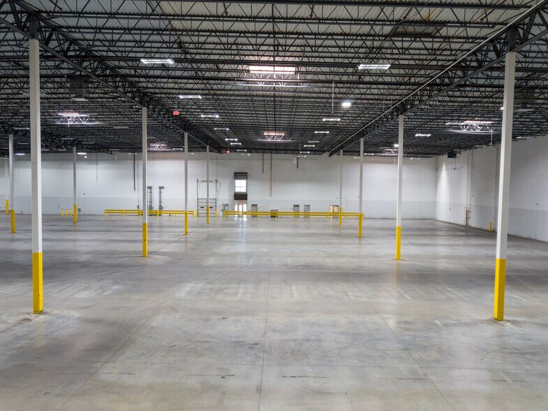 More Photos Of 465 Industrial Ave, Santa Teresa Manufacturing For Lease