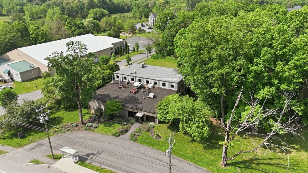 More Photos Of 665 Amherst Rd, Sunderland Research And Development For Sale