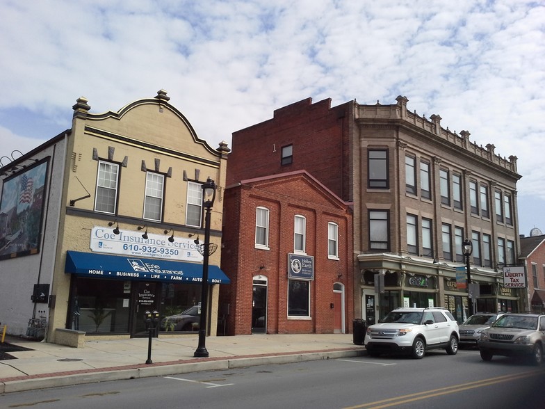 Primary Photo Of 11-21 N 3rd St, Oxford Apartments For Lease