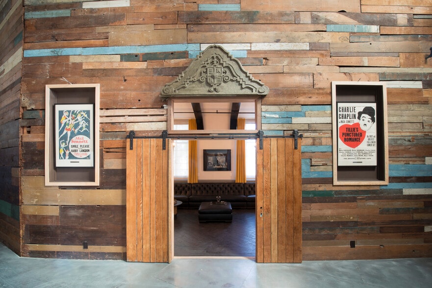 More Photos Of 1215 Bates Ave, Los Angeles Flex For Lease