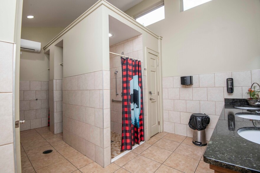 More Photos Of 251 Spring Valley Rd, Pigeon Forge Trailer Camper Park For Sale