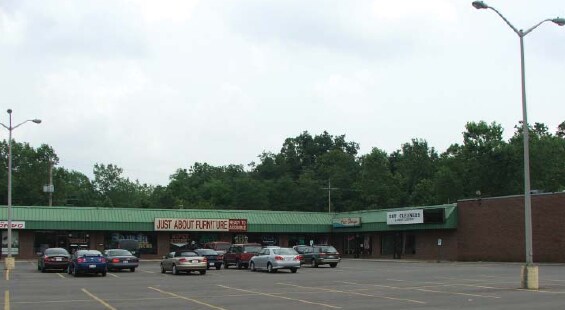 More Photos Of 3116-3160 S Hamilton Rd, Columbus Storefront Retail Office For Lease