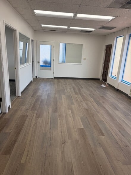 More Photos Of 1031 15th St, Modesto Office For Lease