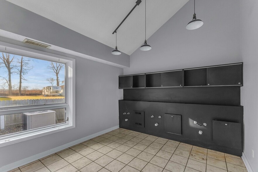 More Photos Of 14006 W Lake Rd, Vermilion Freestanding For Sale