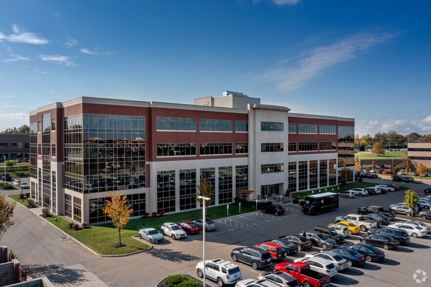 More Photos Of 4420 Cooper Rd, Blue Ash Office For Lease