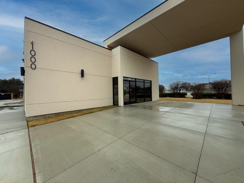 More Photos Of 1000 Audelia Rd, Richardson Loft Creative Space For Lease