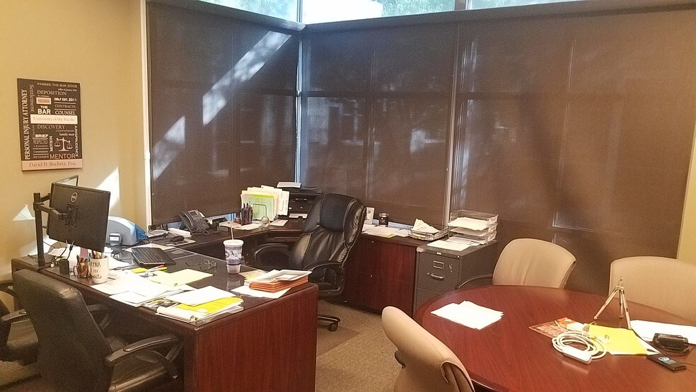 More Photos Of 375 N Stephanie St, Henderson Office For Lease