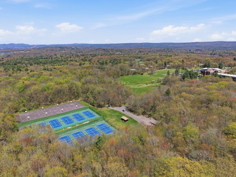 More Photos Of 893 West St, Amherst Schools For Sale