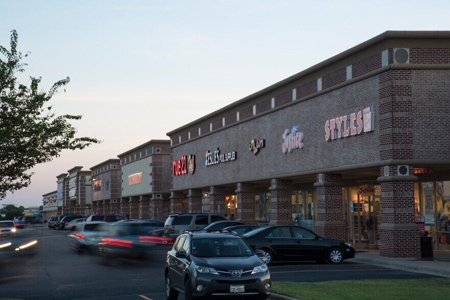 More Photos Of 6501-6887 Highway 6 N, Houston Unknown For Lease