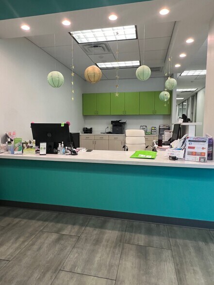 More Photos Of 9215 FM 518, Pearland Unknown For Lease