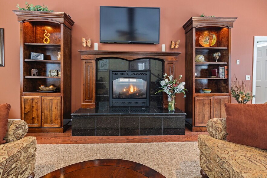 More Photos Of 18 Mckabe Rd, Colton Storefront Retail Residential For Sale