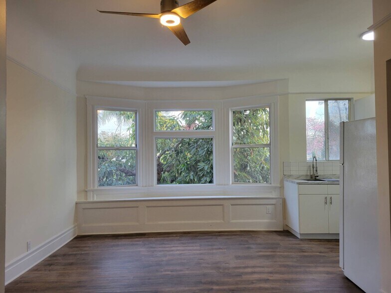 More Photos Of 1304 W 17th St, Los Angeles Multifamily For Sale