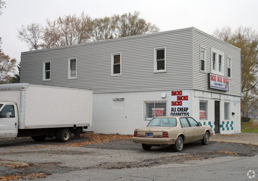 More Photos Of 1517 Central Ave, Lake Station Freestanding For Sale