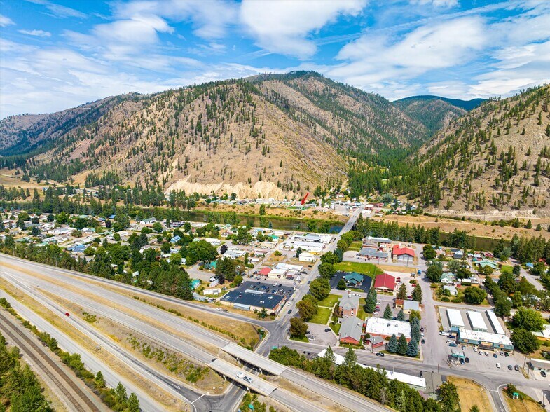 More Photos Of 89 Mullan W, Superior Apartments For Sale