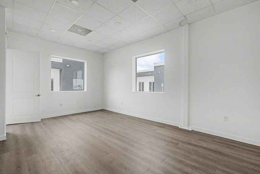 More Photos Of 26605 Cook Field Rd, Katy Loft Creative Space For Lease