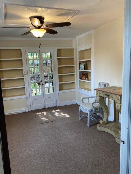 More Photos Of 113 N Foushee St, Richmond Office For Sale