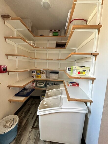 More Photos Of 1065 Tefft St, Corvallis Office For Lease