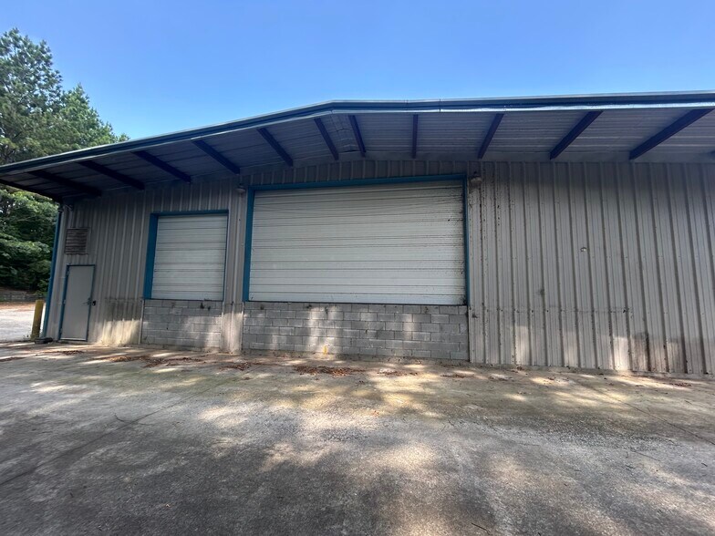 More Photos Of 4106 Liberty Hwy, Anderson Distribution For Lease