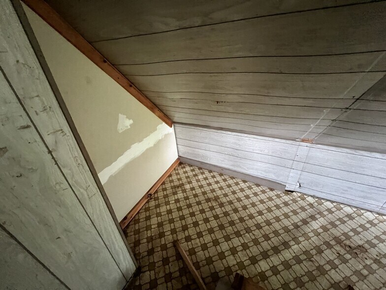 More Photos Of 271 Main St, Union Apartments For Sale