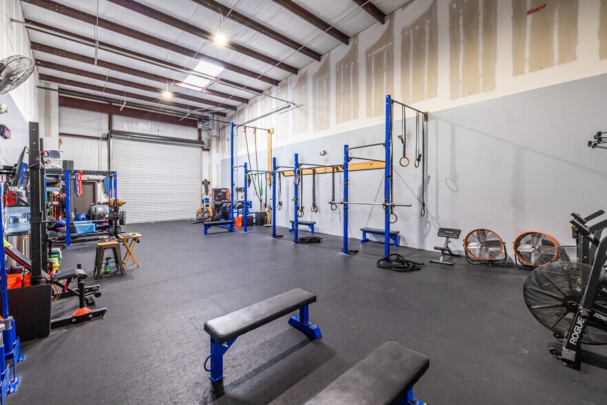 More Photos Of 4337 McBrayer Rd, Oakwood Warehouse For Sale