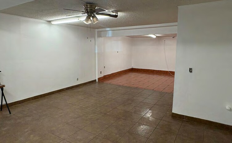 More Photos Of 4407 I-35 Fwy, San Antonio Unknown For Lease