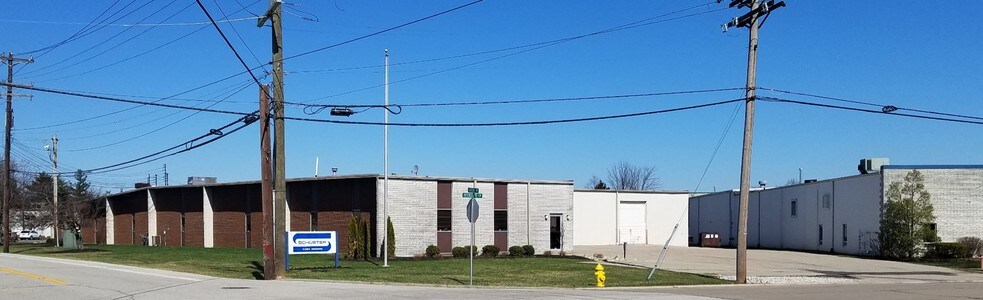 Primary Photo Of 11320-11350 Grooms Rd, Blue Ash Warehouse For Lease