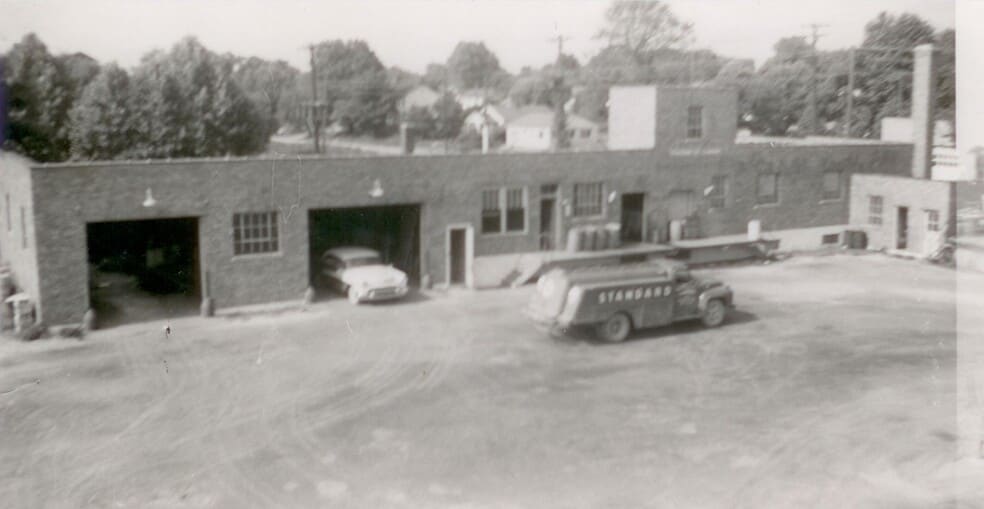 More Photos Of 229 W 1st St, Bloomington Restaurant For Lease