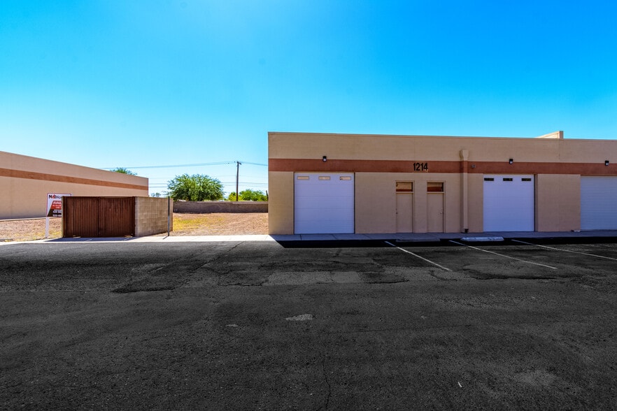 More Photos Of 1216 E Pennsylvania St, Tucson Warehouse For Lease