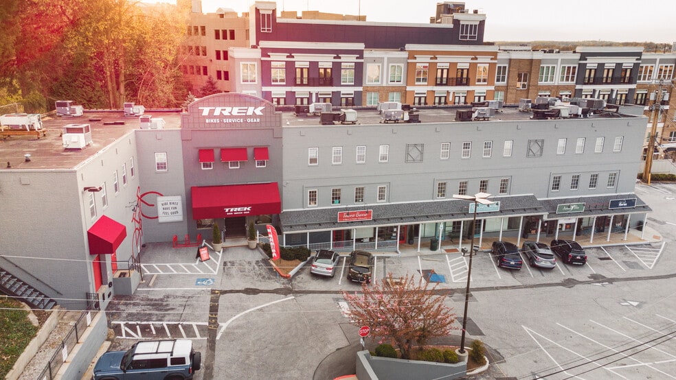 More Photos Of 828 Dulaney Valley Rd, Towson Unknown For Lease