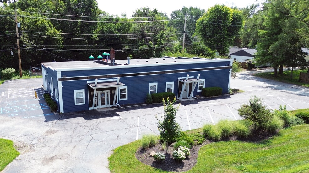 Primary Photo Of 7405 Westfield Blvd, Indianapolis Flex For Lease