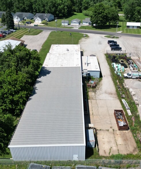More Photos Of 2008 Ohio St, La Porte Manufacturing For Sale
