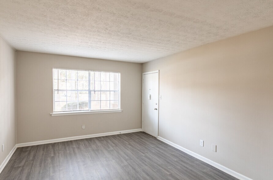 More Photos Of 235 Sycamore Dr, Athens Apartments For Sale