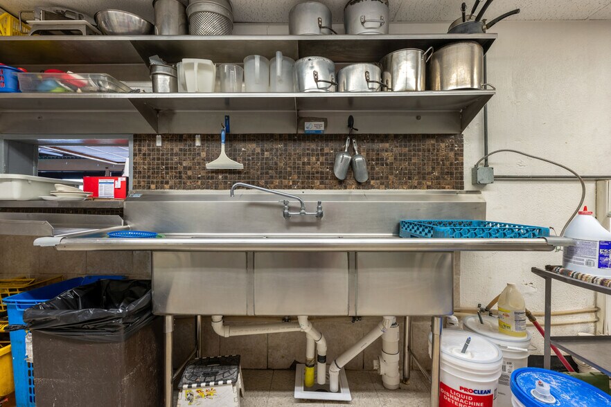 More Photos Of 822 Main St, Walsenburg Restaurant For Sale