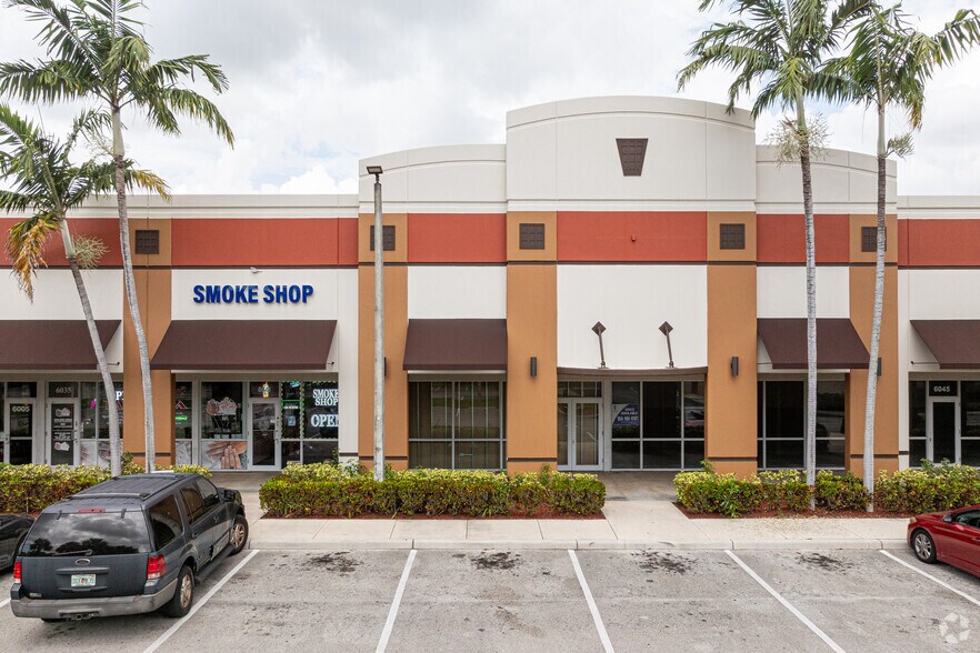 More Photos Of 6001-6095 N University Dr, Tamarac Unknown For Lease