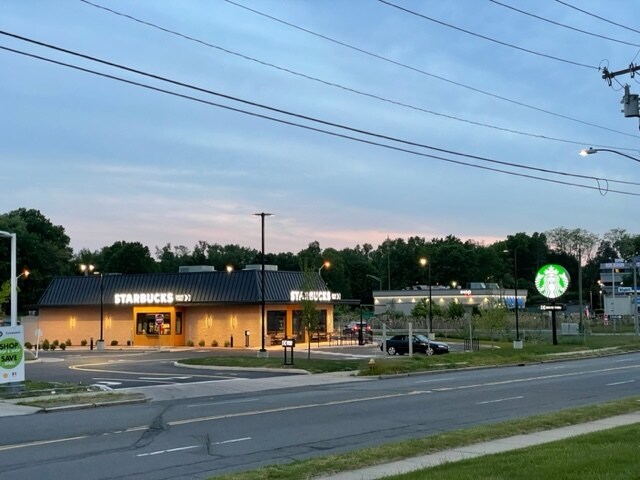 Primary Photo Of 25 Kane St, West Hartford General Retail For Lease