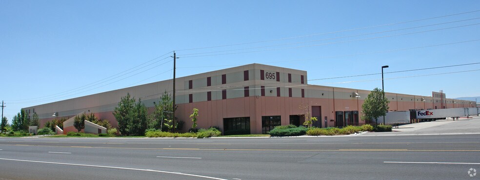 More Photos Of 695 Vista Blvd, Sparks Warehouse For Lease