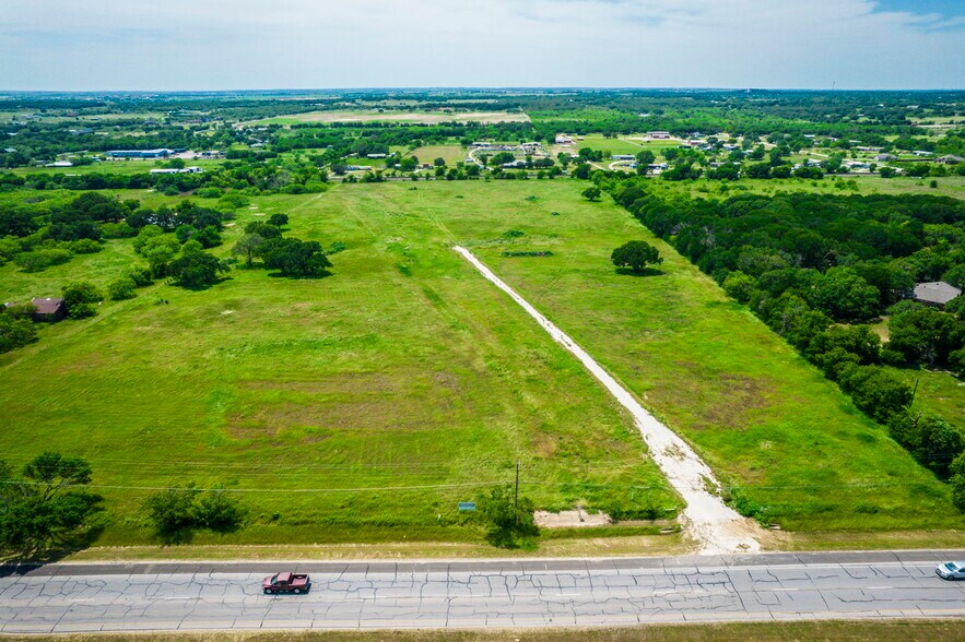 More Photos Of 1440 S Broadway St, Joshua Land For Sale