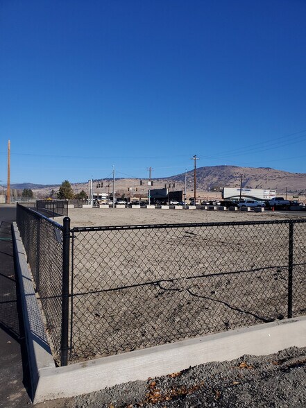 More Photos Of 3732 S 6th St, Klamath Falls Land For Sale
