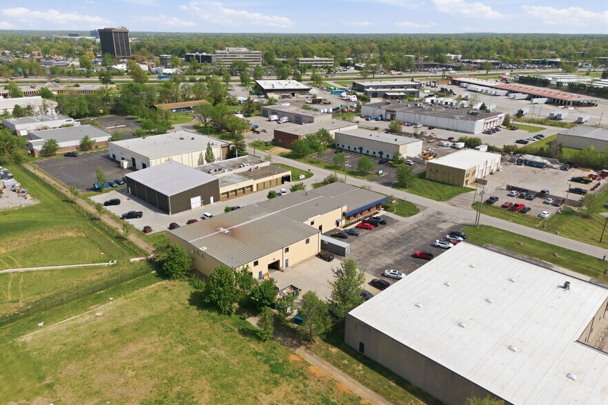 More Photos Of 1812 Cargo Ct, Louisville Warehouse For Sale