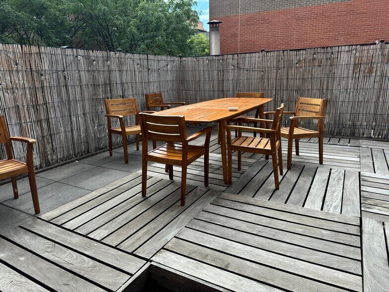 More Photos Of 57 Stanton St, New York Storefront Retail Residential For Sale