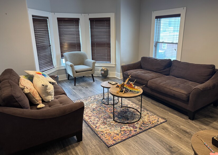 More Photos Of 6 N Main St, E Longmeadow Office For Lease