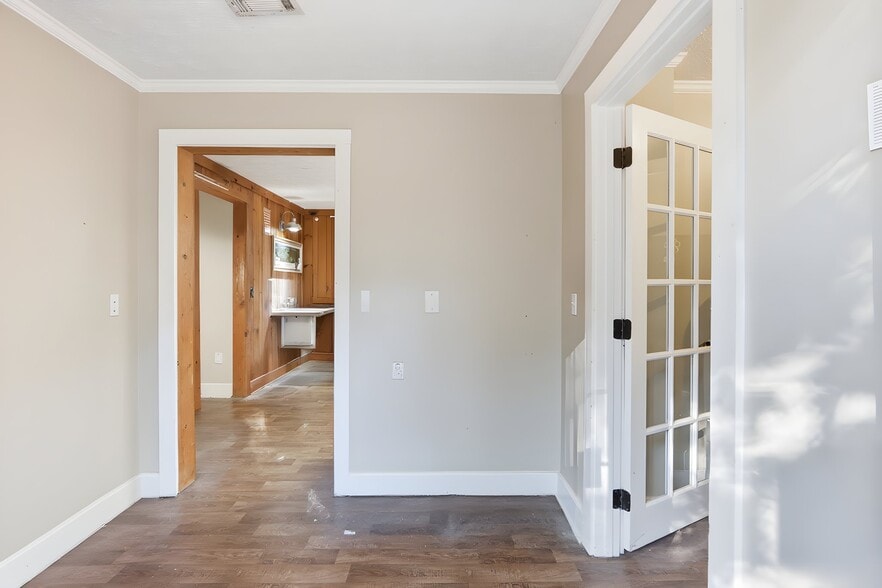 More Photos Of 3365 Thompson Bridge Rd, Gainesville Freestanding For Sale