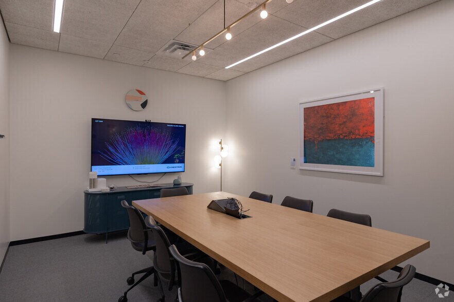 More Photos Of 717 Texas Ave, Houston Office For Lease